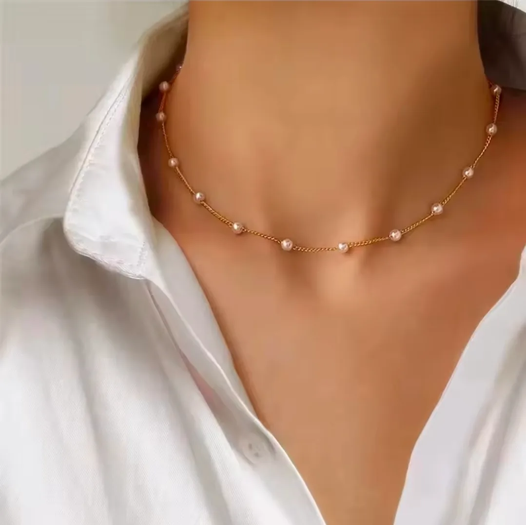 ​✨ 3-Layer Gold Tone Necklace with Delicate Pearls & Heart Pendant ✨